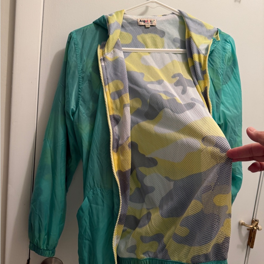 Angel Sky Multicolor Mesh Jacket - Picture 4 of 4